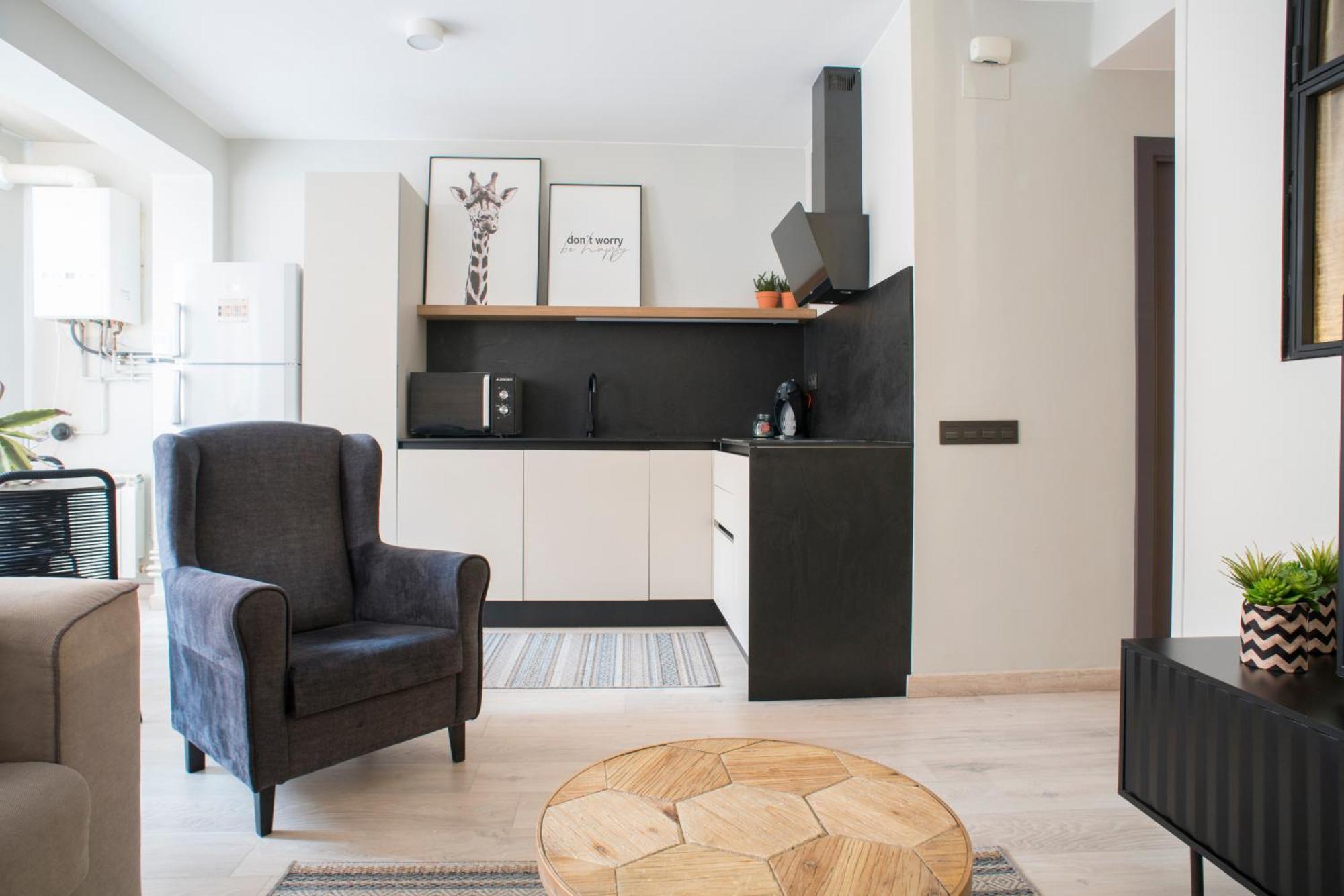 Apartaments Turistics Cardona III Екстериор снимка