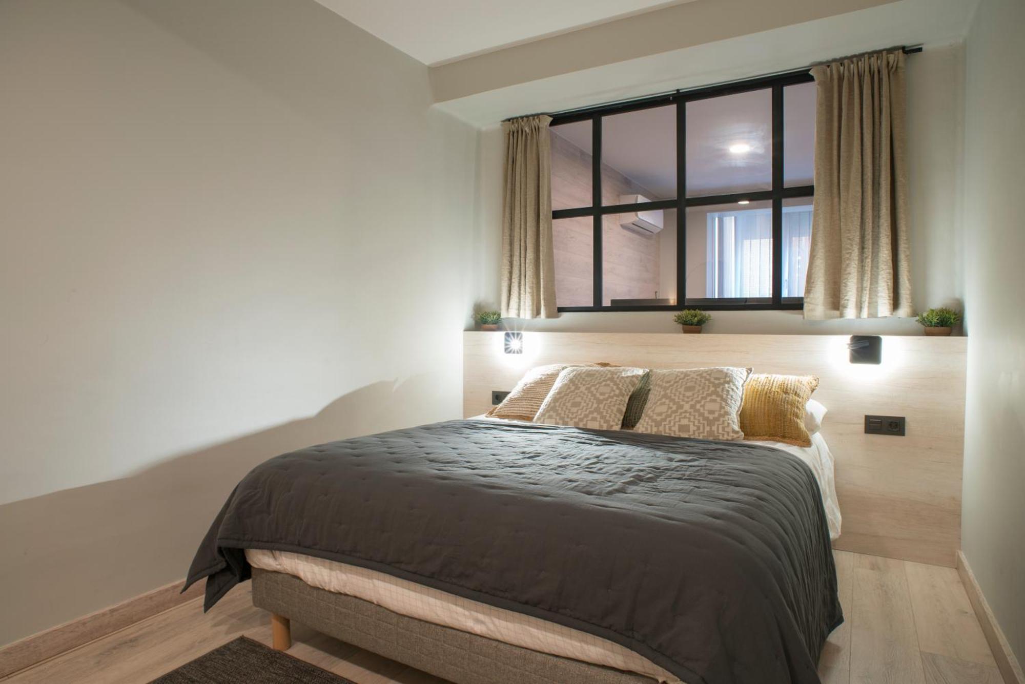 Apartaments Turistics Cardona III Екстериор снимка